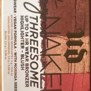 Stay Naked Threesome Contour